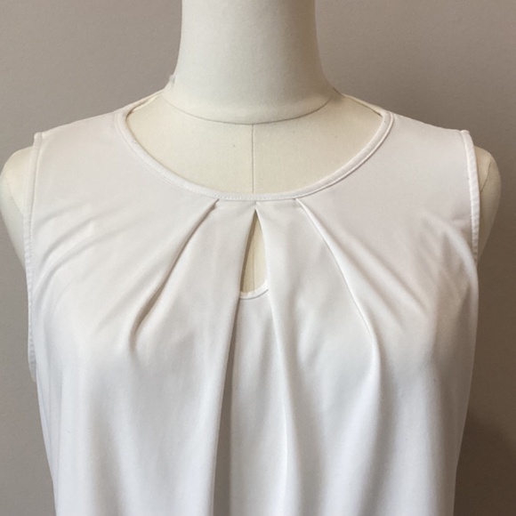 Calvin Klein Pleated Front Crew Neck Sleeveless Tank - PL - Picture 2 of 6